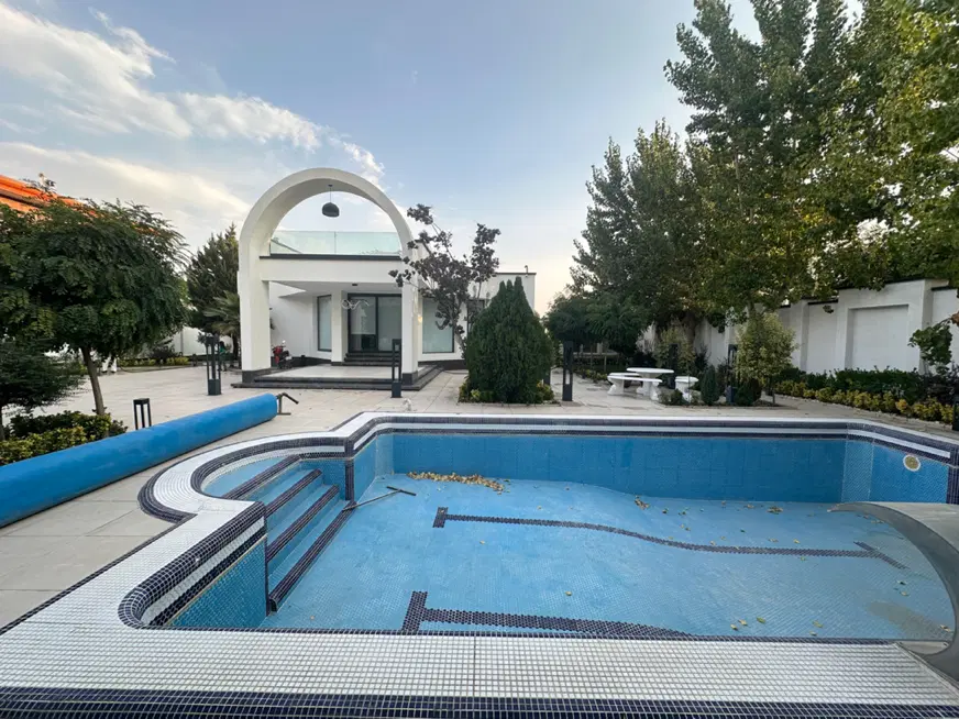 فروش یک دستگاه ویلای فول