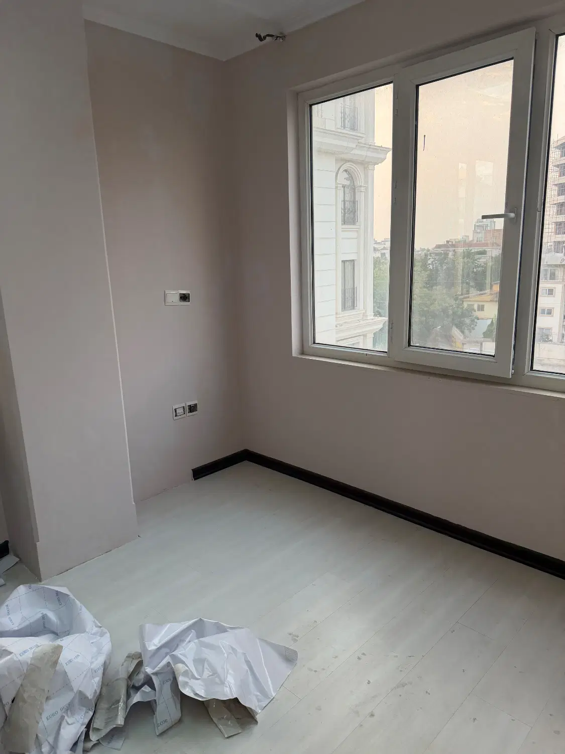 فروش آپارتمان ۱۹۳ متری هراز آفتاب ۴۶