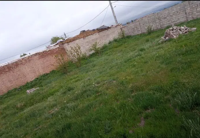 زمین گلمغان کوره اوستی