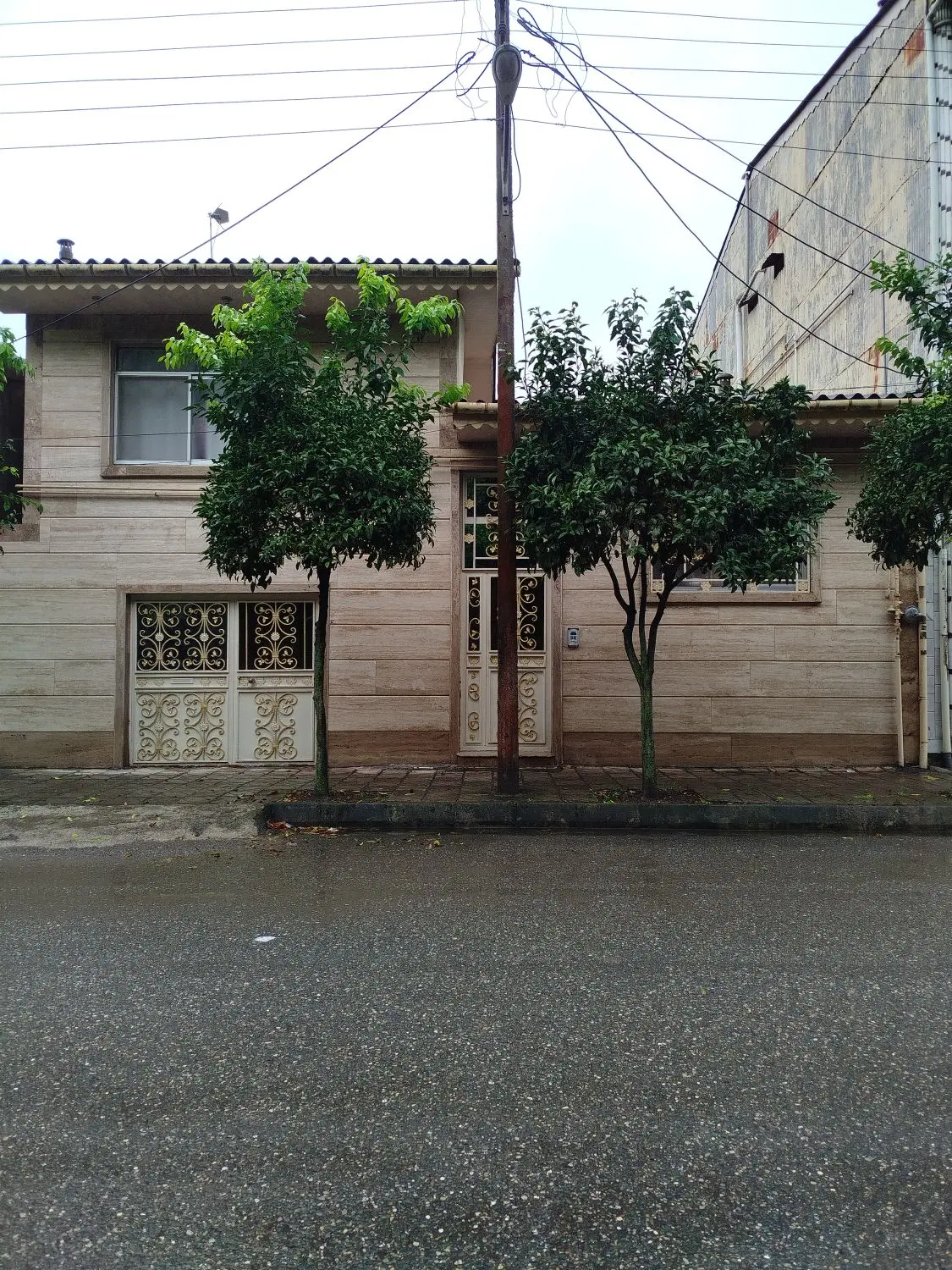 فروش ویلای260متری روبه روی بیمارستان ،دوقدمی دریا