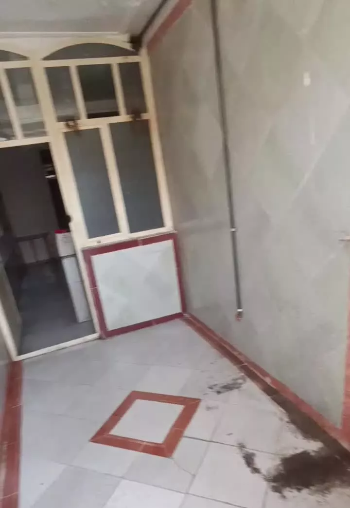 خونه دوطبقه روبرو مسجد دولتشاهی