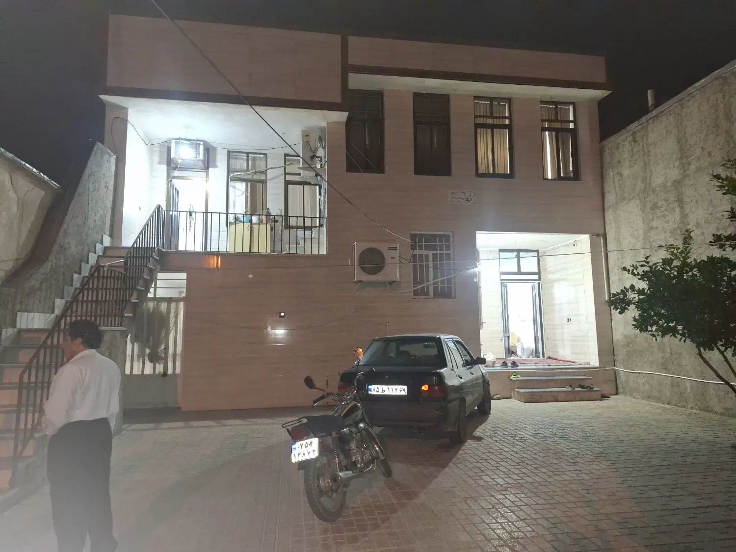 ویلایی بزرگ  و دلباز