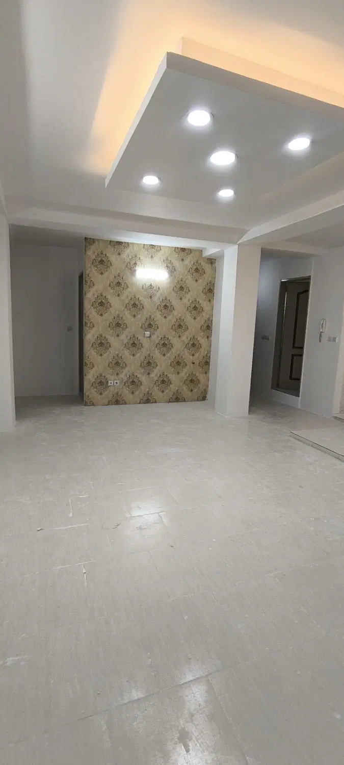 فروش واحد دو خواب مرکز شهرک گلستان