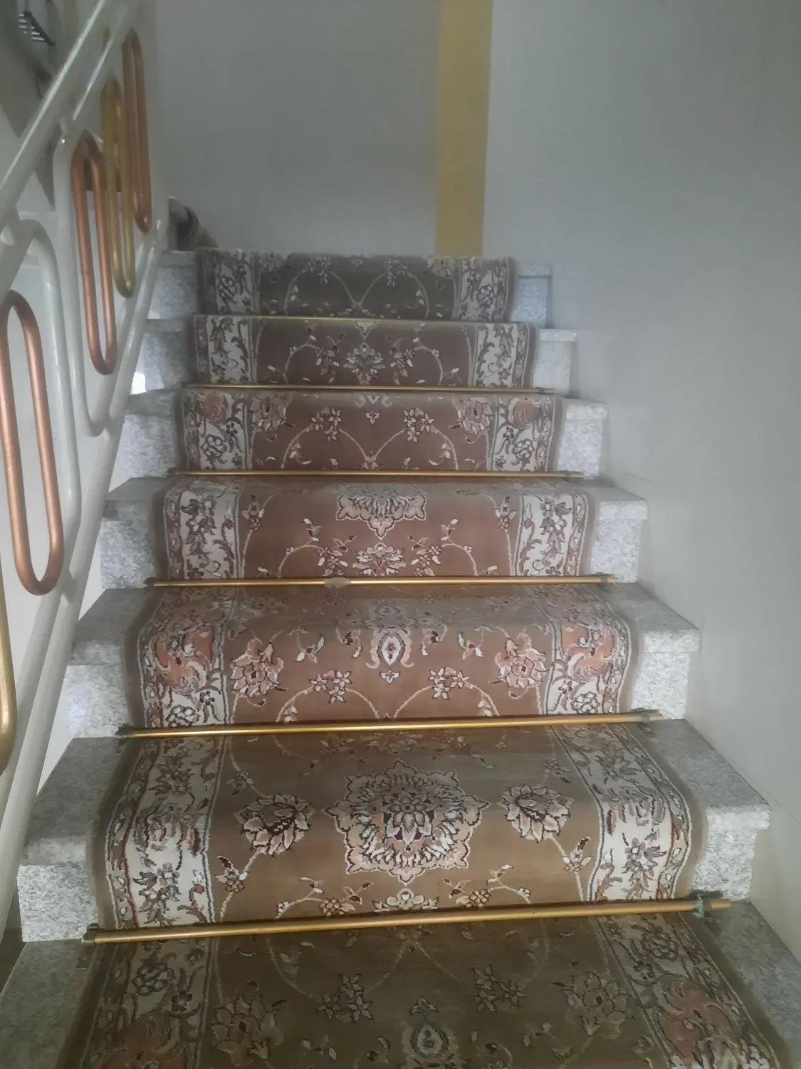 اجاره آپارتمان ۱۶۰متر زمین ۲خواب طبقه اول