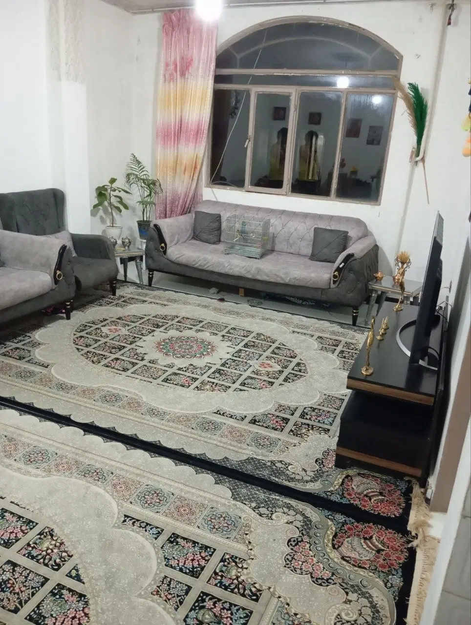 ۶۴متر ۴ واحدی نما تراورتن  بسیار خوش نقشه