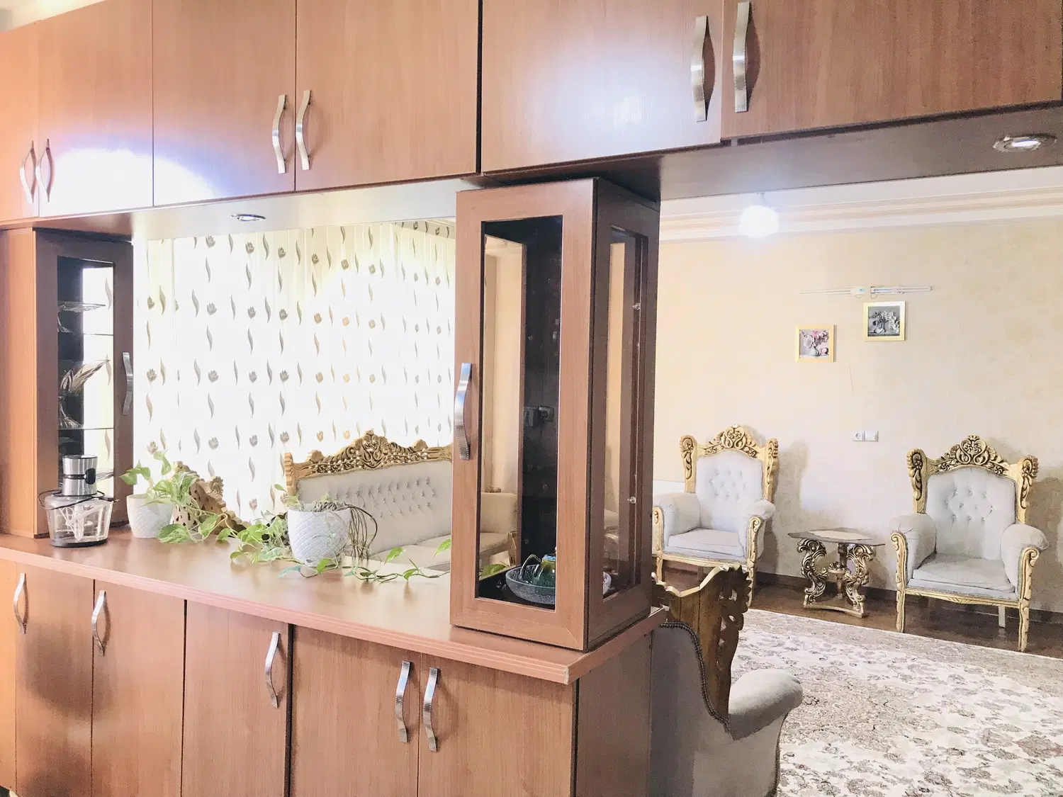 فروش خانه مسکونی خوش نقشه و خوش نور و دو کله