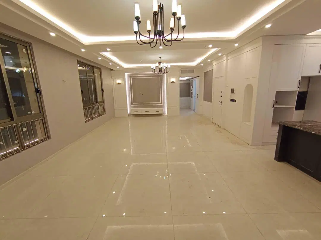 اپارتمان ۱۷۴ متر جنوبی اوایل سروش