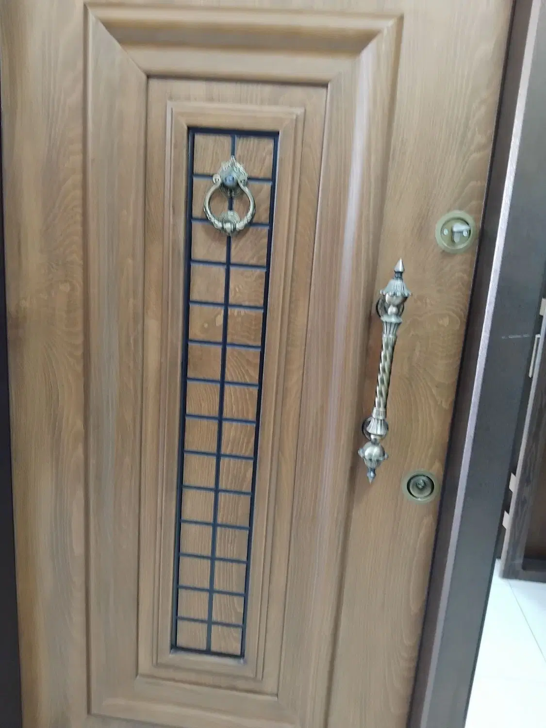 ۲۰۰متر زمین مسکونی