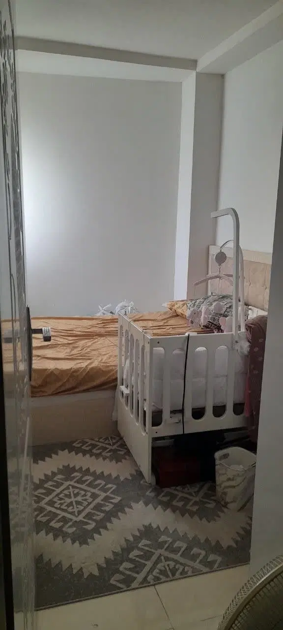 طبقه اول.با آسانسور  و پارکینگ و انباری