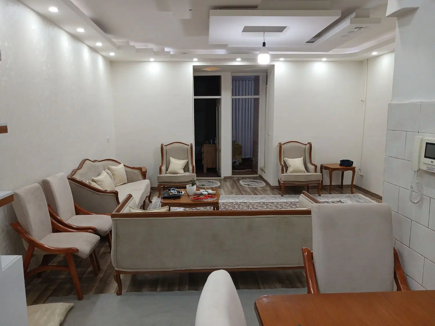 تک واحدی
