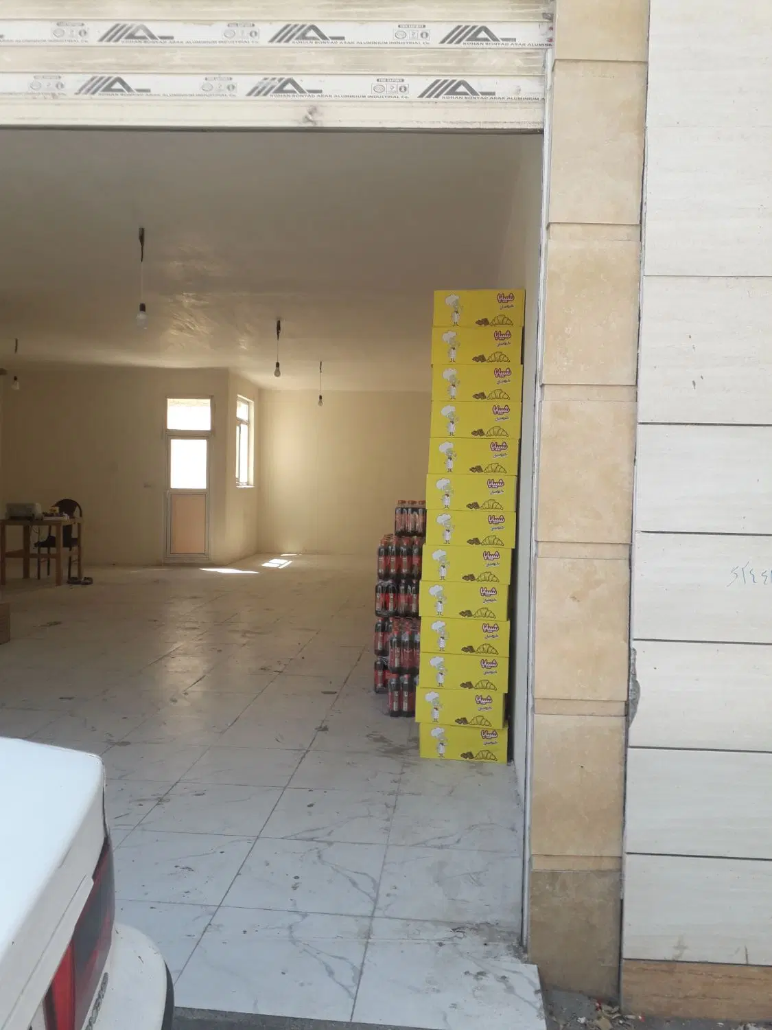 ۸۰ مترانباری دارای سرویس بهداشتی