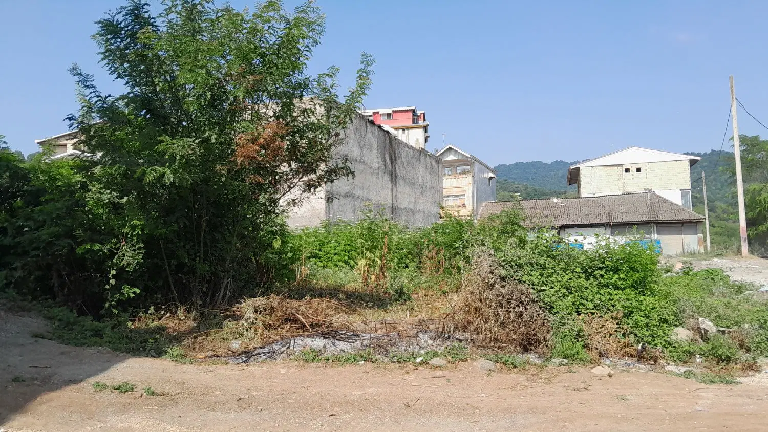 زمین تجاری‌