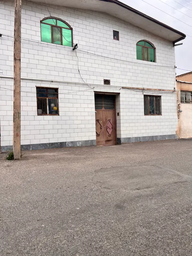 انبار ۱۰۰ متری همتی فر ۲۹