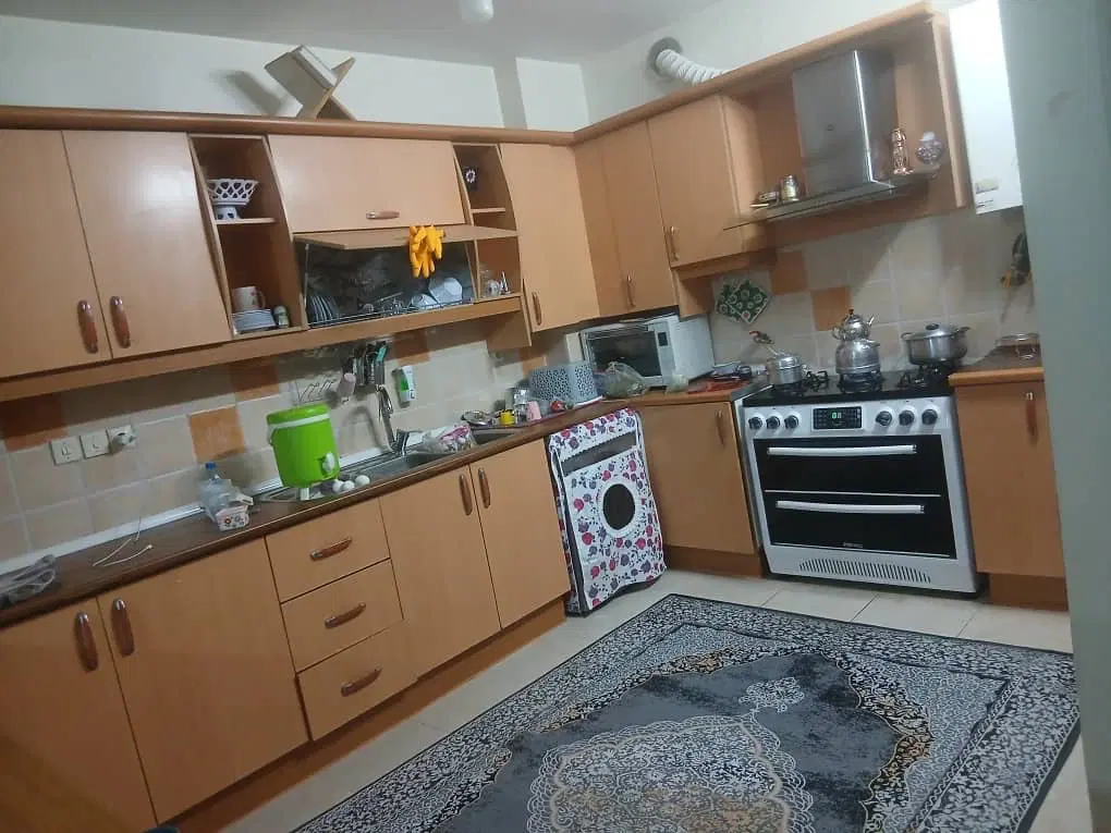 آپارتمان ۱۰۵ متری دوخوابه دو طرف نور دوطرف تراس