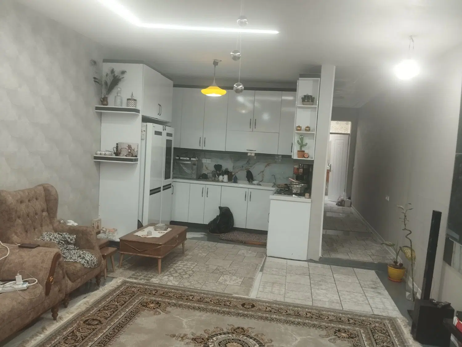 فروش خانه مهر 13