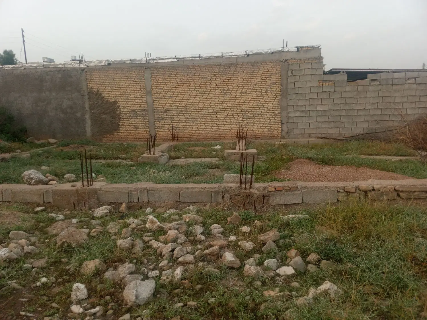 ی قطعه زمین کلنگی
