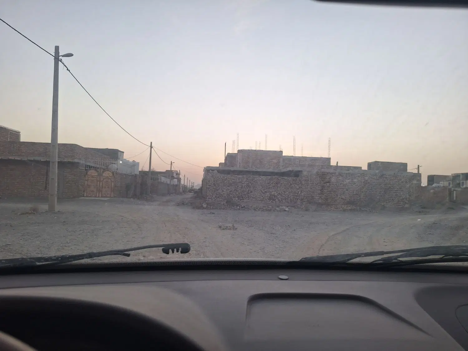 زمین دزک اخر خیابان حضرت علی