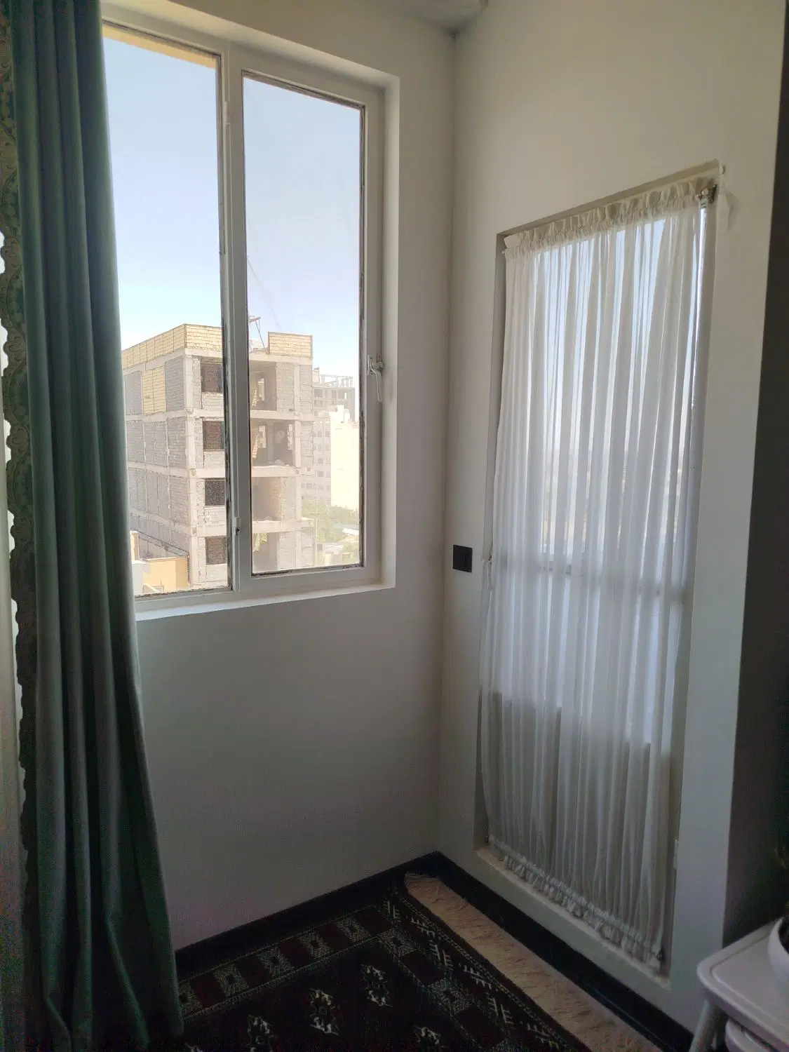 اپارتمان سرافرازان ۱۱