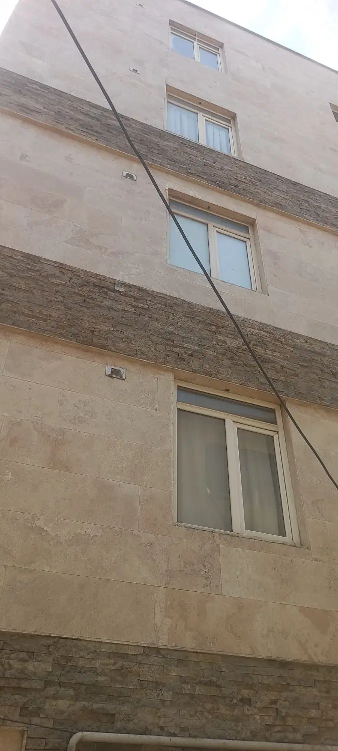 ۳۷متری تک واحدی با آسانسور و انباری