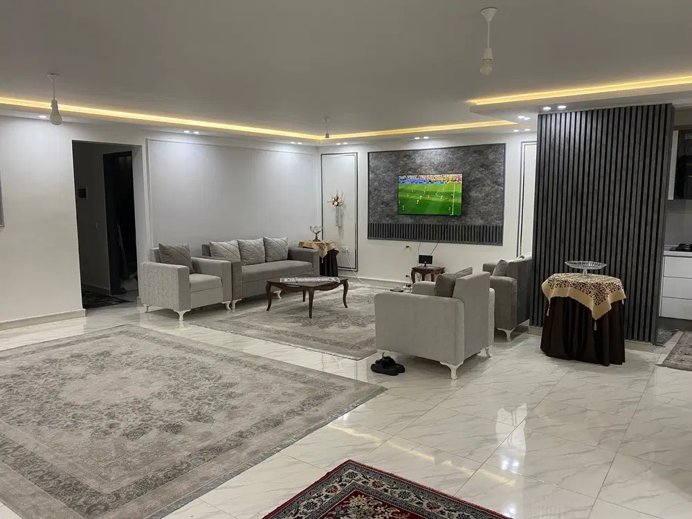 خانه ویلایی حیاط دار