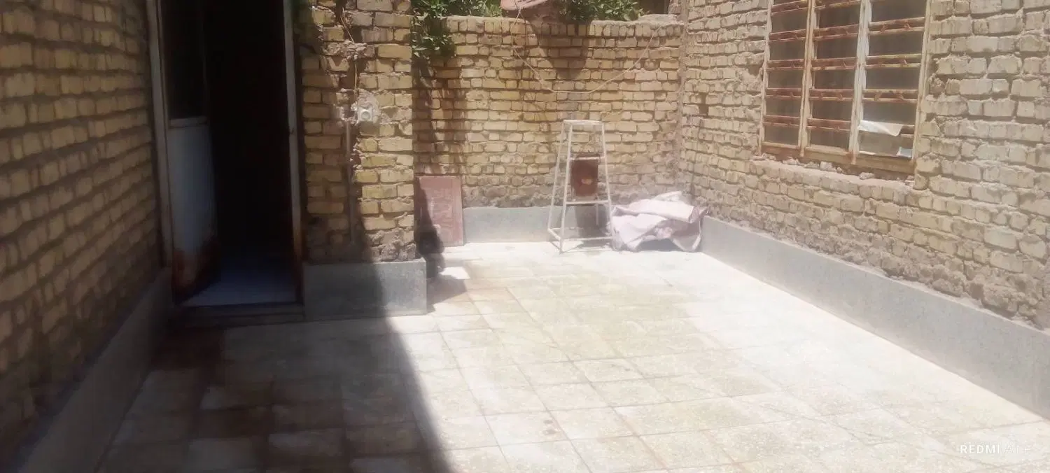 منزل یک خواب همکف با تمام انشعابات