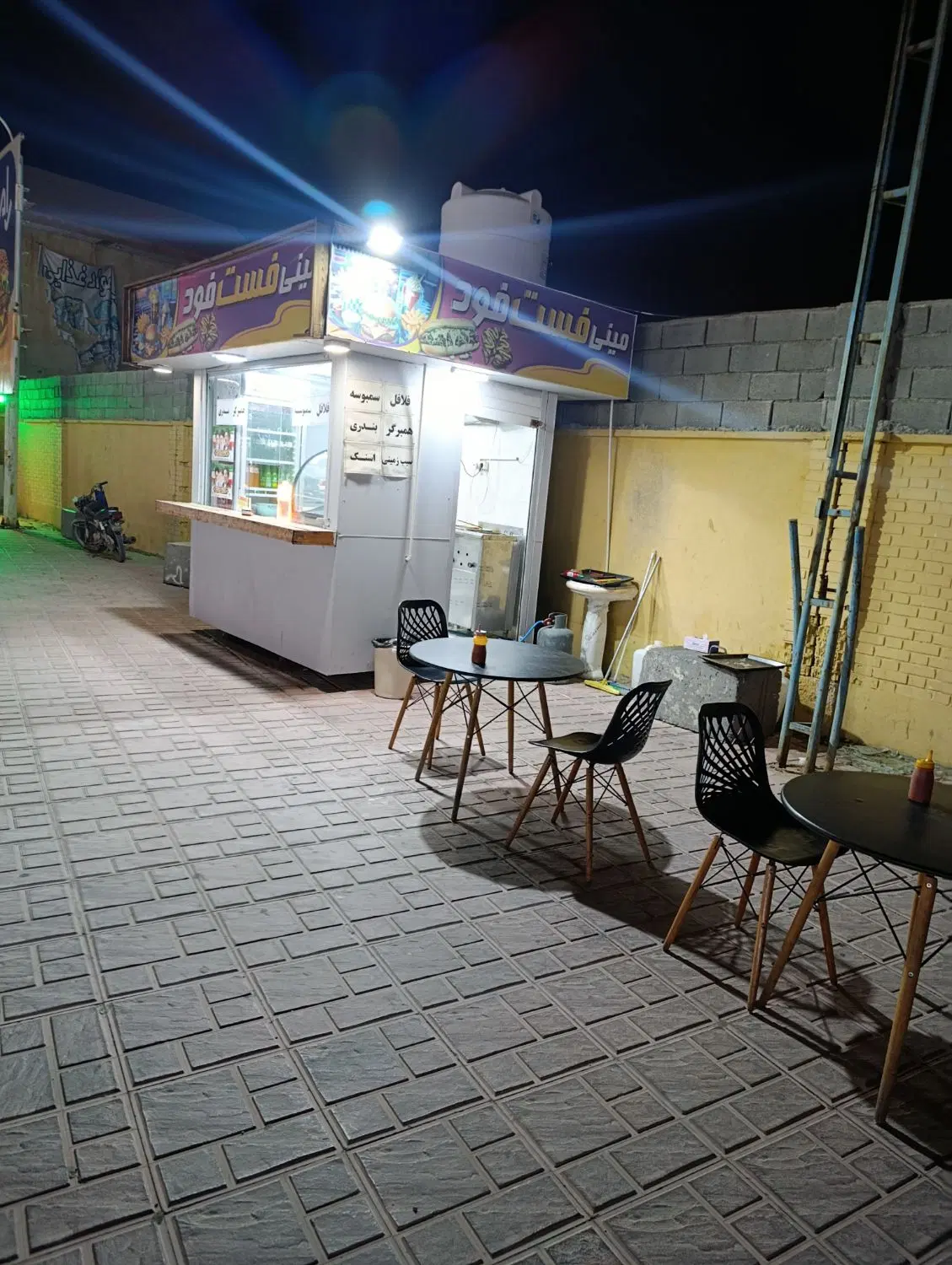 اجاره دکه فلافلی عسلویه