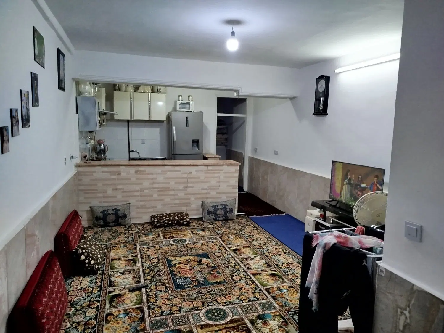 همکف راه جدا حاشیه خیابان