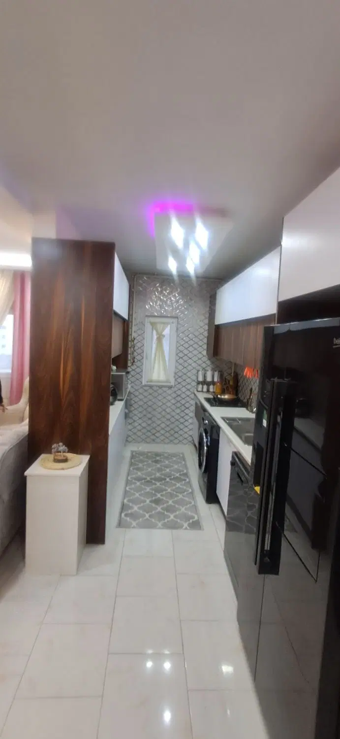 لاکچری زون ۱ همه چی تسویه (مالکم)