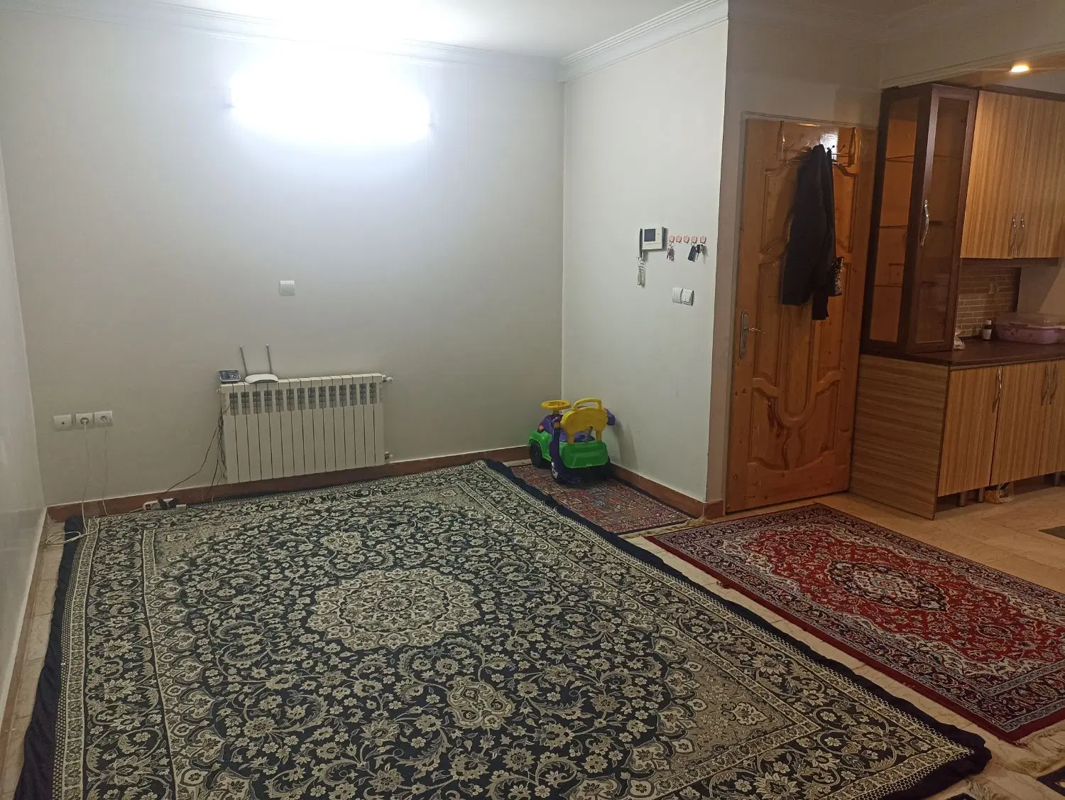 مجیدیه جنوبی طبقه دو ۶۳ متر ۲ خوابه پارکینگ دار
