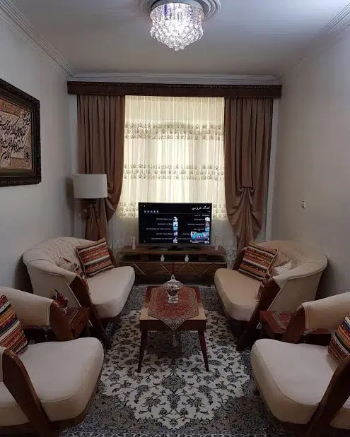 هم خونهه