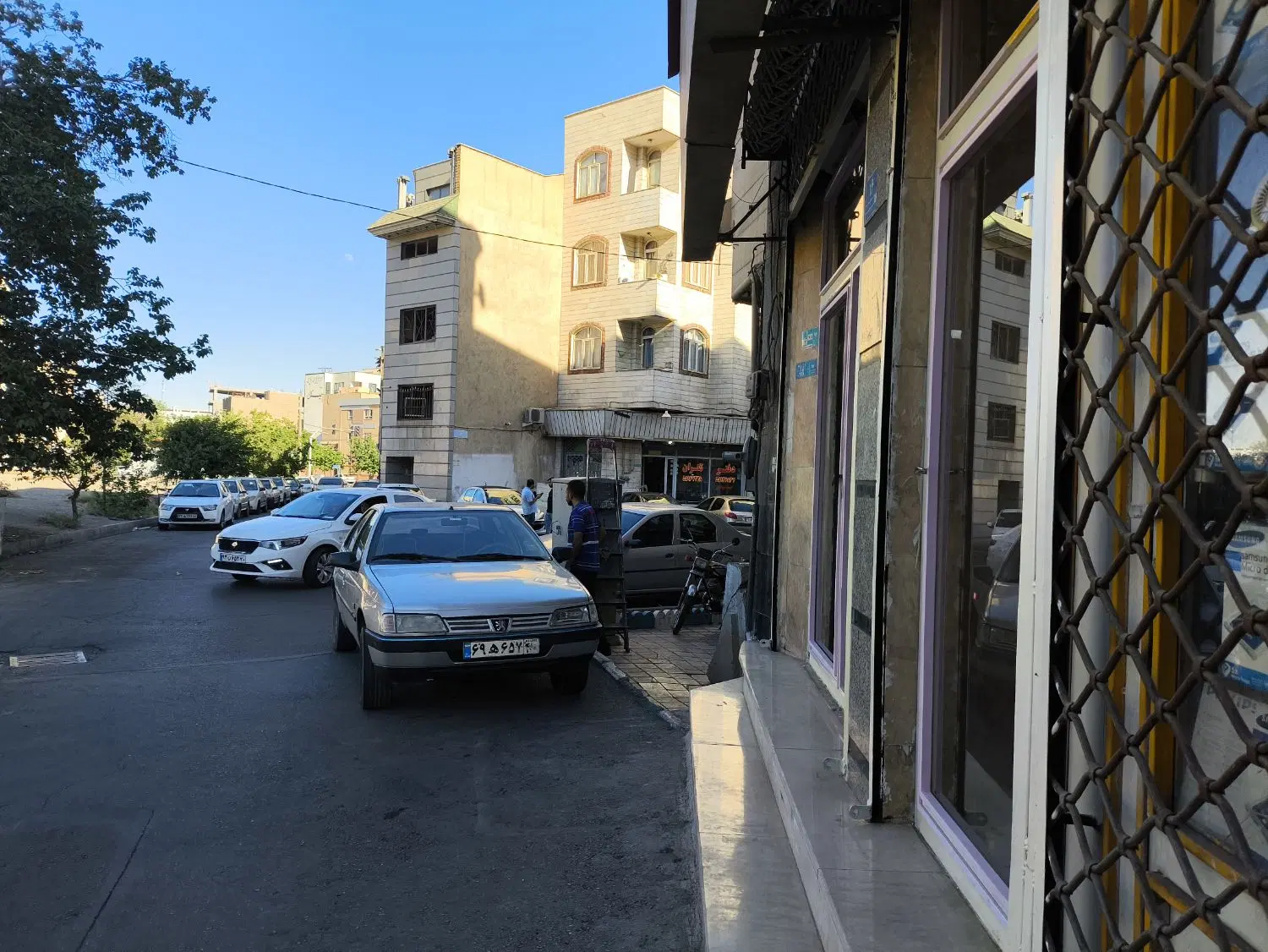 اجاره مغازه ۲۰ متری