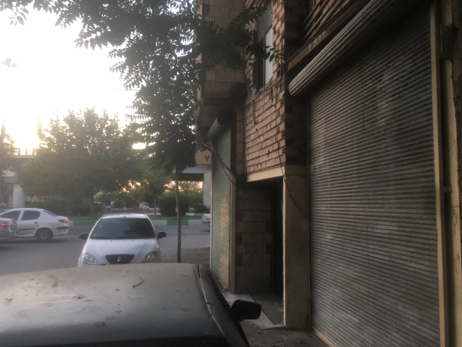 اجاره انباری شهرک باهنر خیابان باهنر