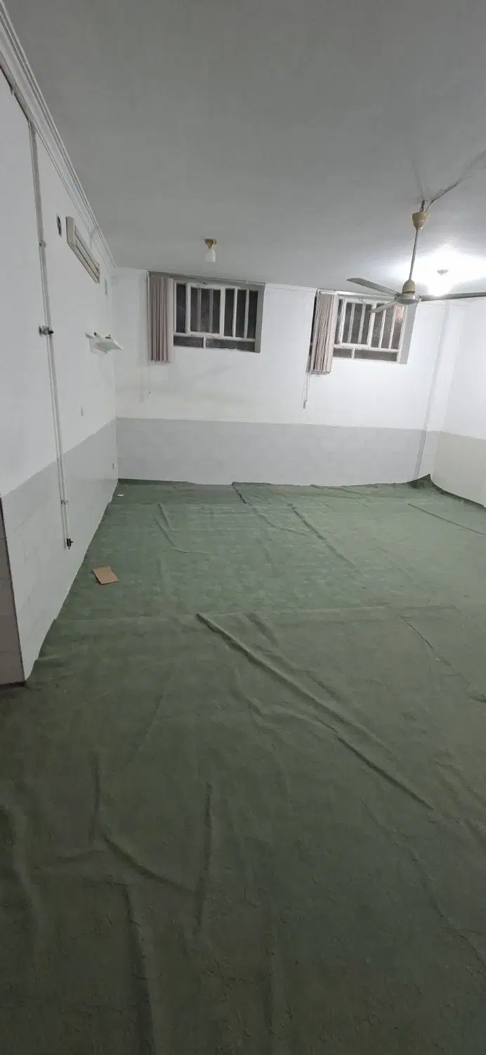 نیم طبقه فلکه چهارم آزادشهر ۹۵ متر یک خواب