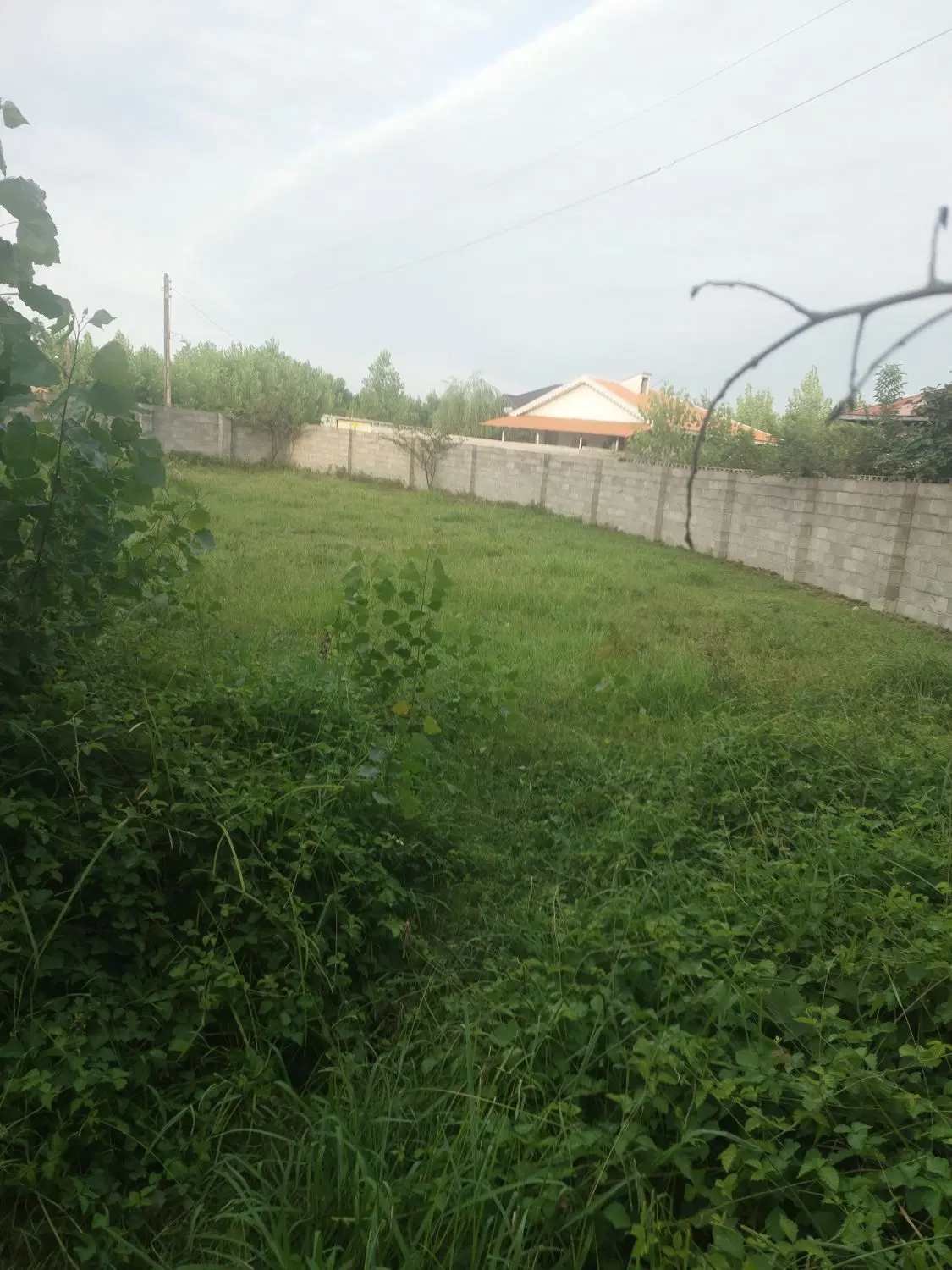 ۷۴۰متری مسکونی