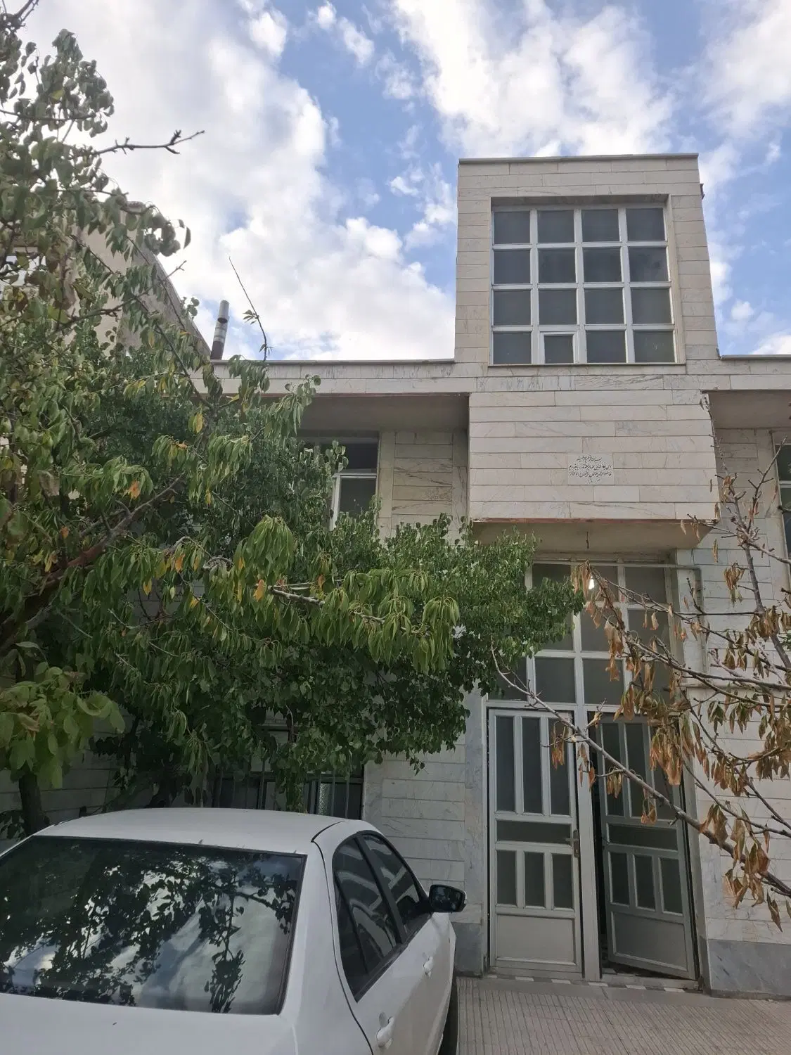 فروش ویلایی دربست