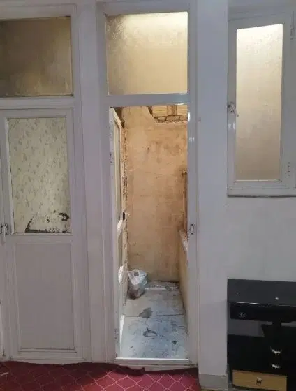 آپارتمان ۳ واحدهست طبقه ۱ بفرش میرسد