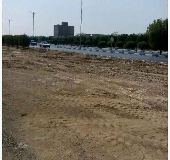 زمین تجاری  دو بر سراصلی بلوار بیژن گرد