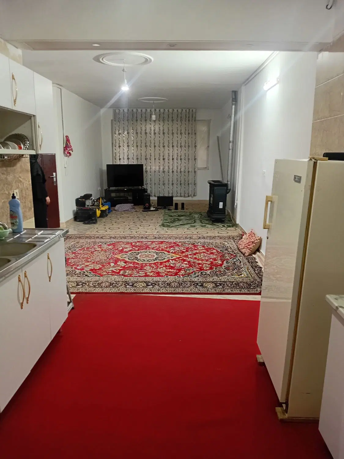 طبقه  اول  75متری احتشامیه(گاوخانه)