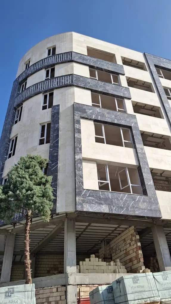آپارتمان 185متری