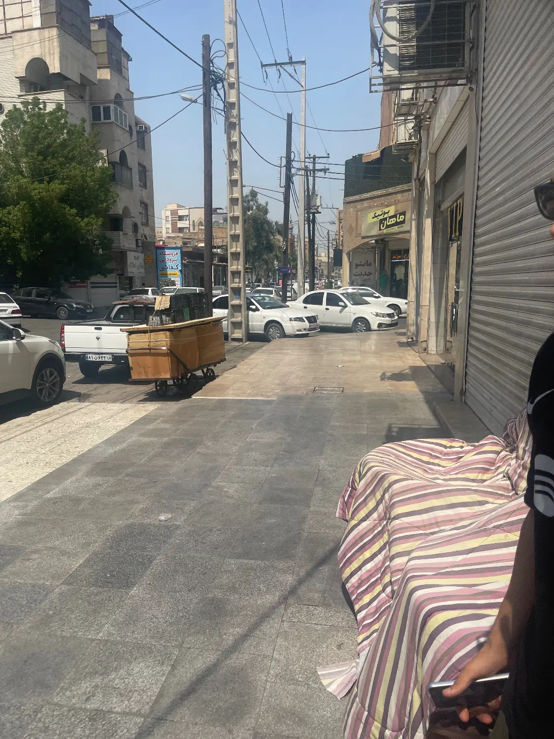 رهن و اجاره مغازه ۱۵ متری طلقه اول پاساژ پیام