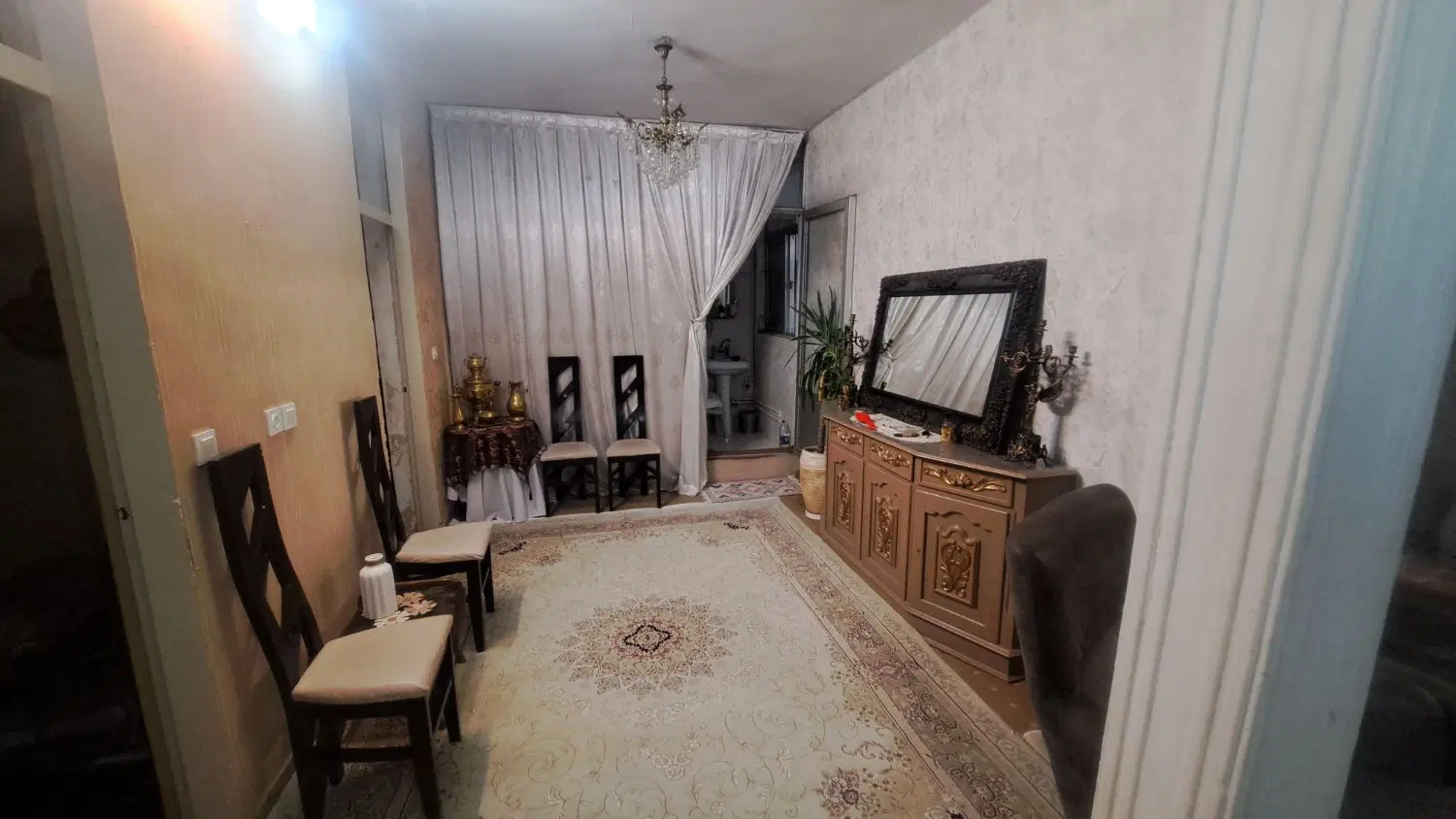 ویلایی شهرک صادقیه