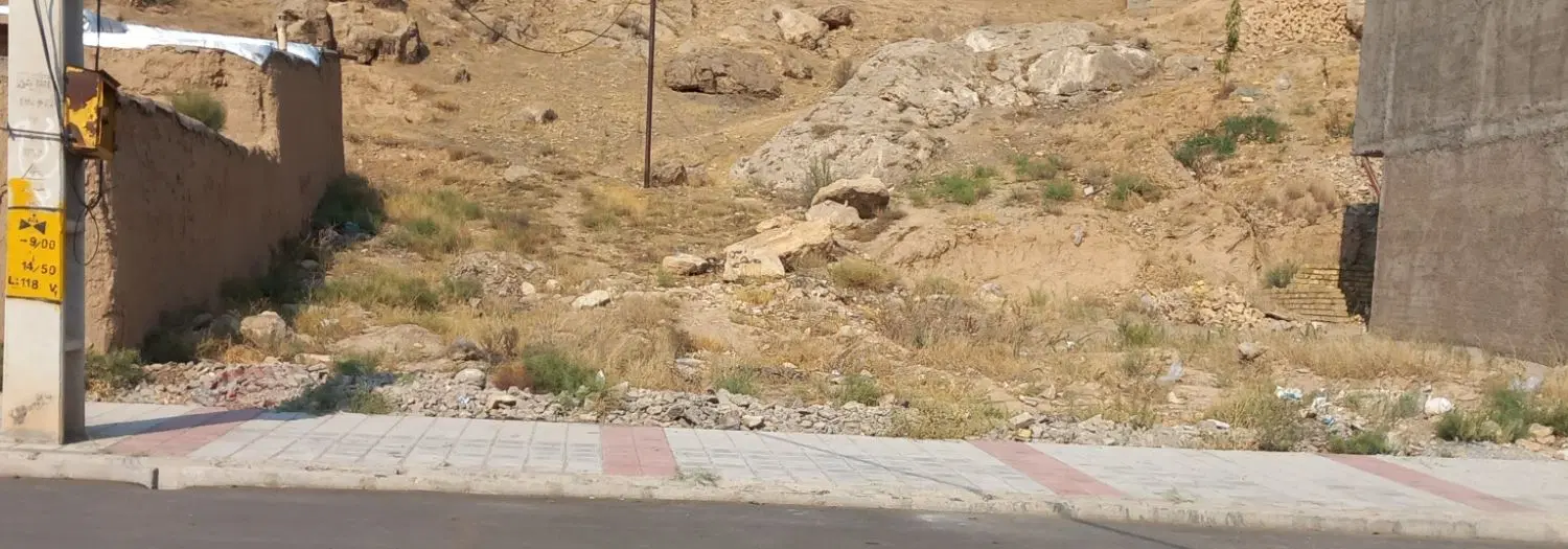 زمین مسکونی