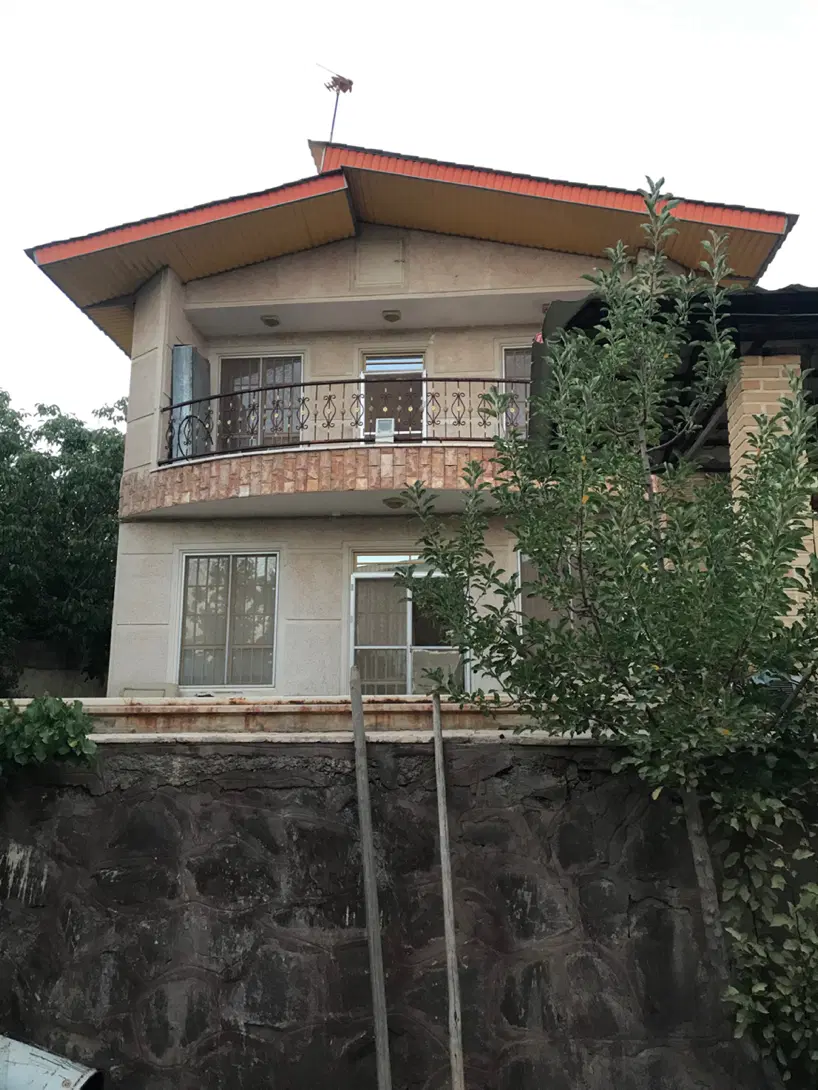 ۶۱۲متر باغچه فول امکانات سند تک برگ