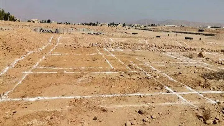 فروش زمین تجاری حصار شده دو نبش با مبلغ مناسب