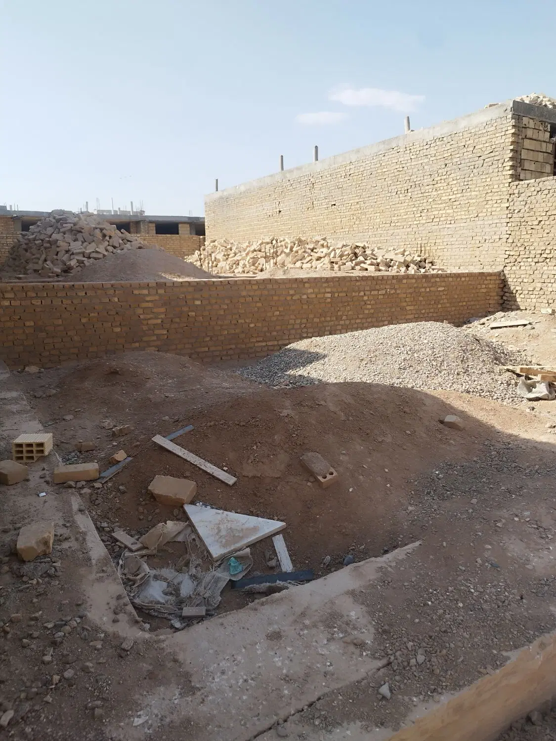 فروش زمین مسکونی حجت آباد