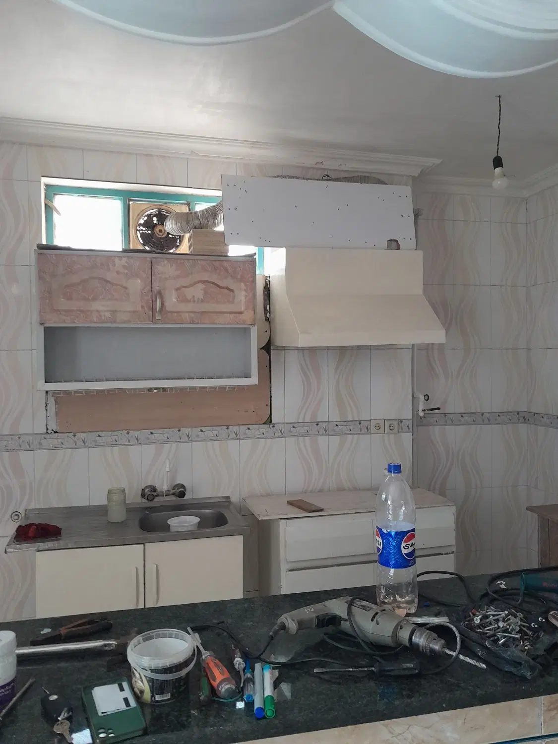 خیایان پاسداران غربی کوچه احد