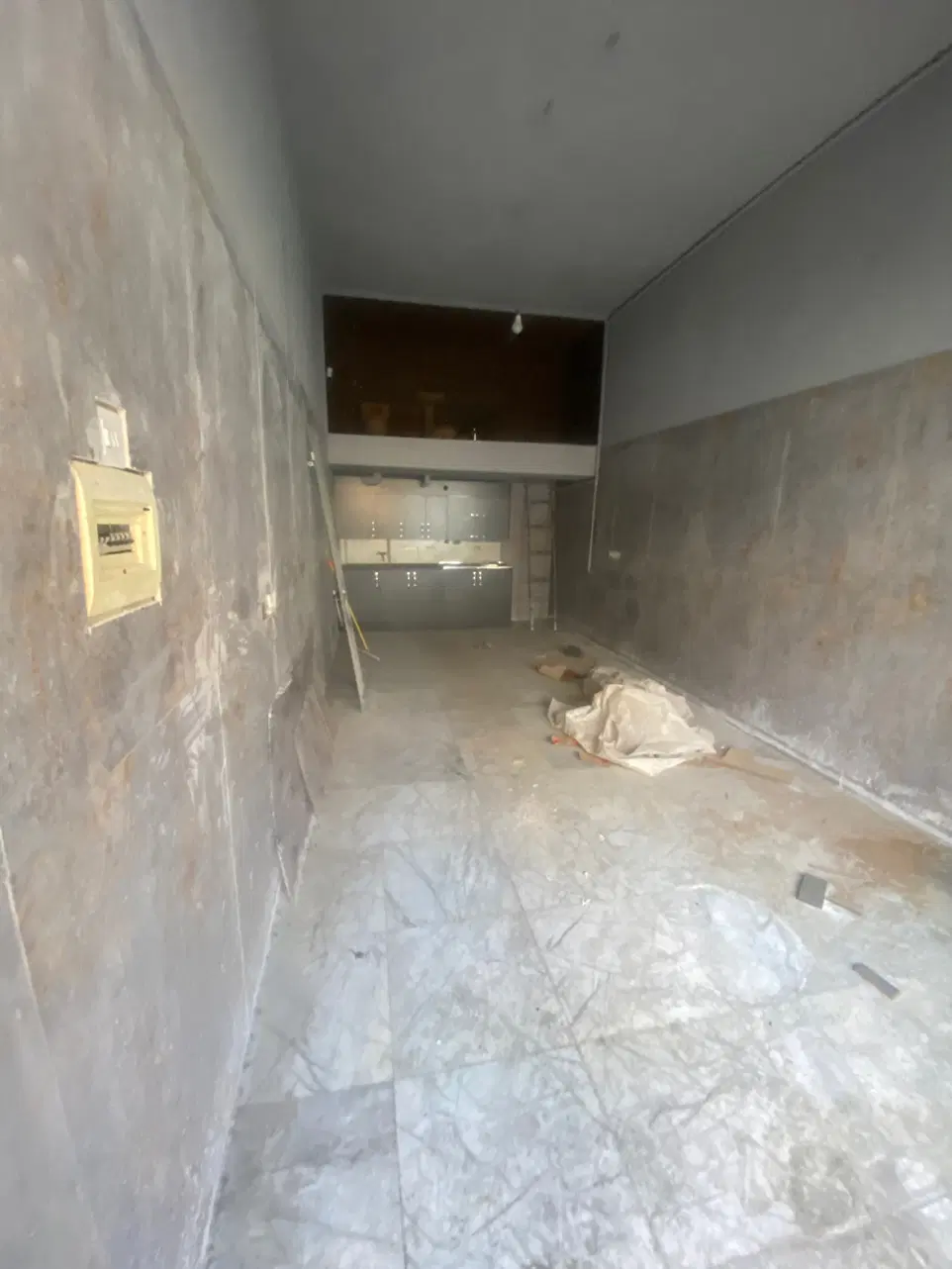 اجاره مغازه تجاری ۱۵ متری سوم