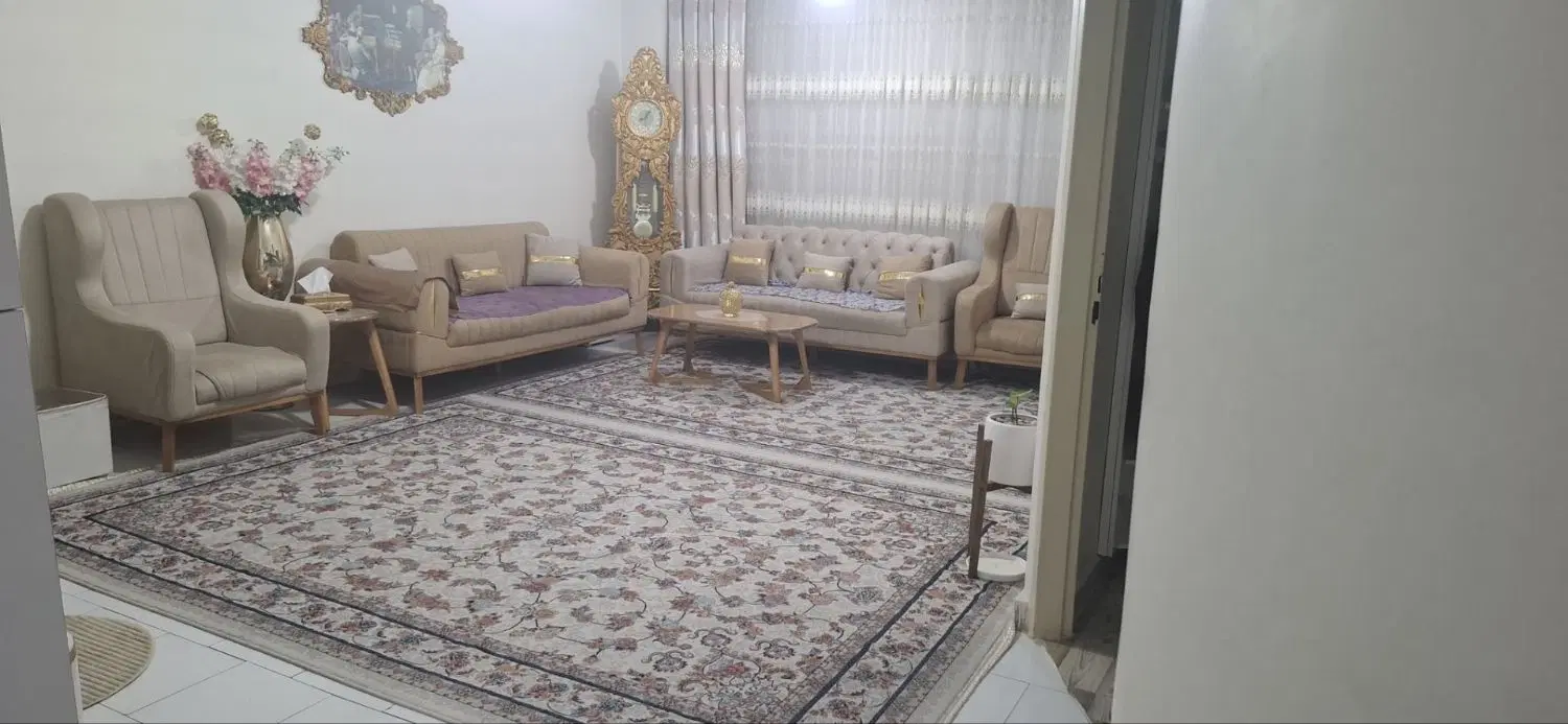 ۸۰ متر قلم سنددار رو به نما