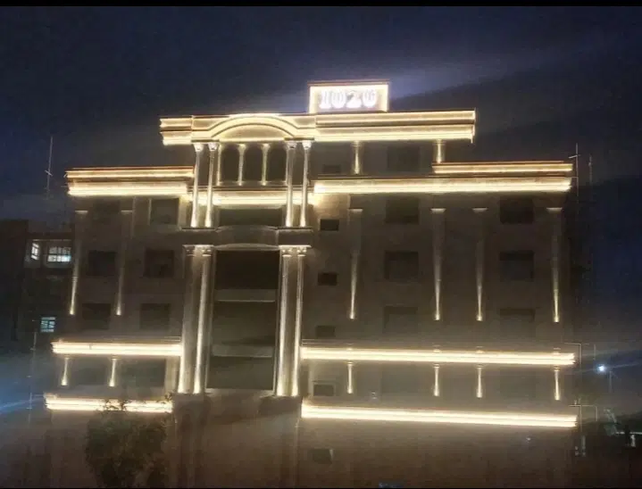 اپارتمان150 متری_سه خواب_برند