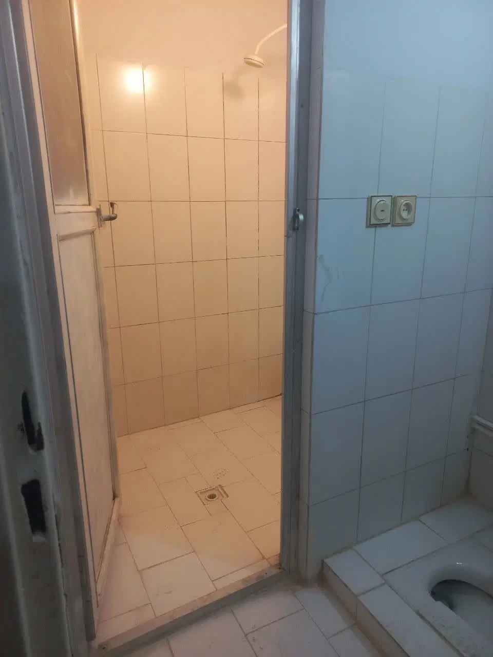 ۵۷مترحسن ابادخیبان شادی طبقه ۳از۳